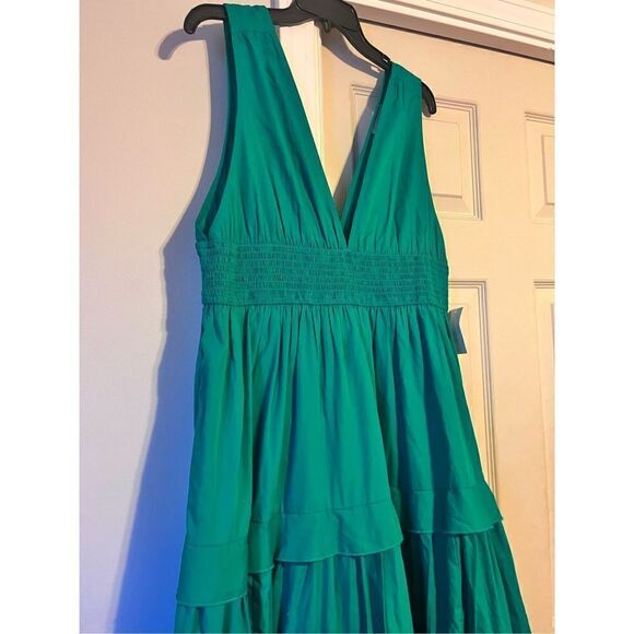 Chelsea28 Green Maxi Dress - Picture 6 of 9